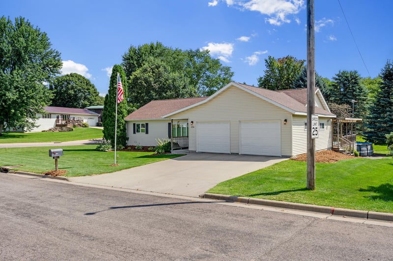 296 5th Ave NW, Spring Grove, MN 55974