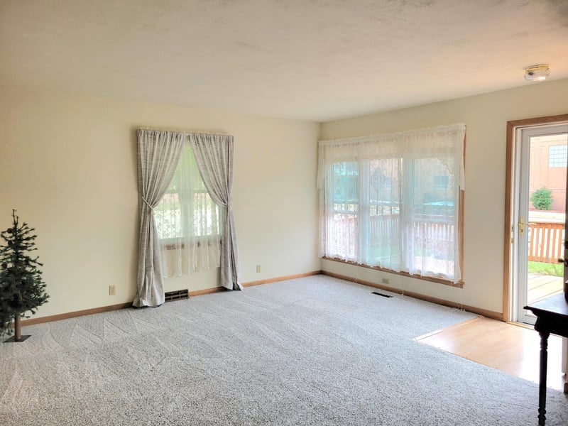 100 Milwaukee Ave, Okabena, MN 56161