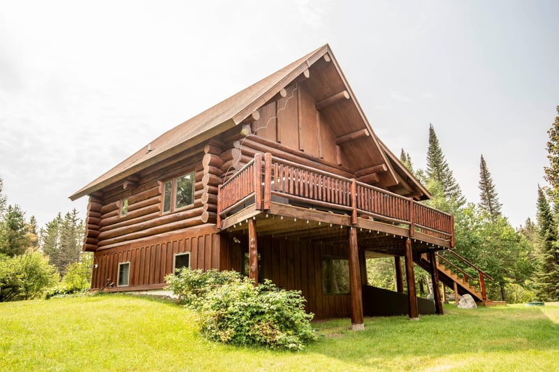 401 Pike Lake Rd, Grand Marais, MN 55604