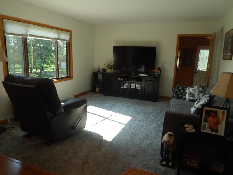 36328 80th Ave, Saint Joseph, MN 56374