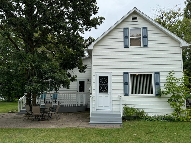502 Tamarack St, Badger, MN 56714
