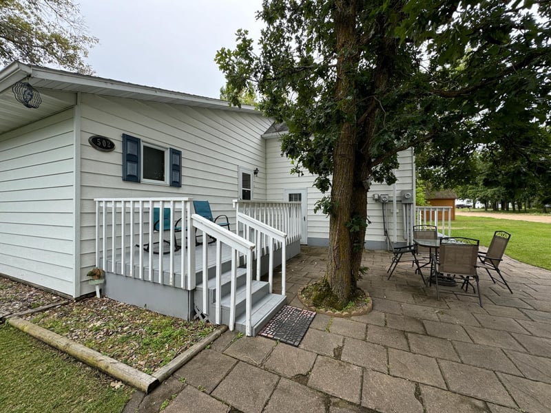 502 Tamarack St, Badger, MN 56714