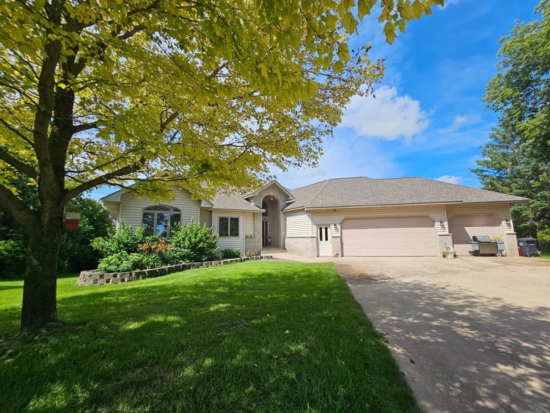 20829 457th Ave, Morris, MN 56267