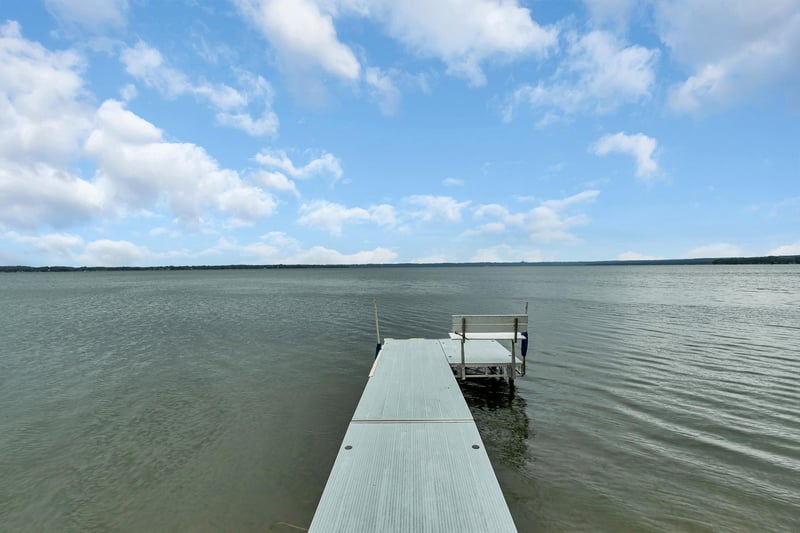 25580 Berens Point Dr, Starbuck, MN 56381