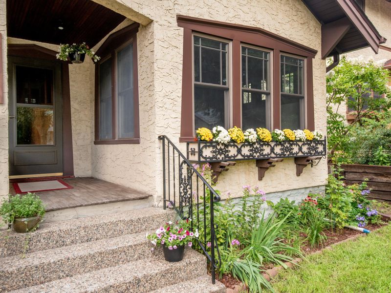 2117 Princeton Ave, Saint Paul, MN 55105