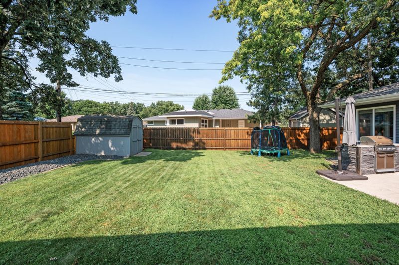 6760 Madison St NE, Minneapolis, MN 55432