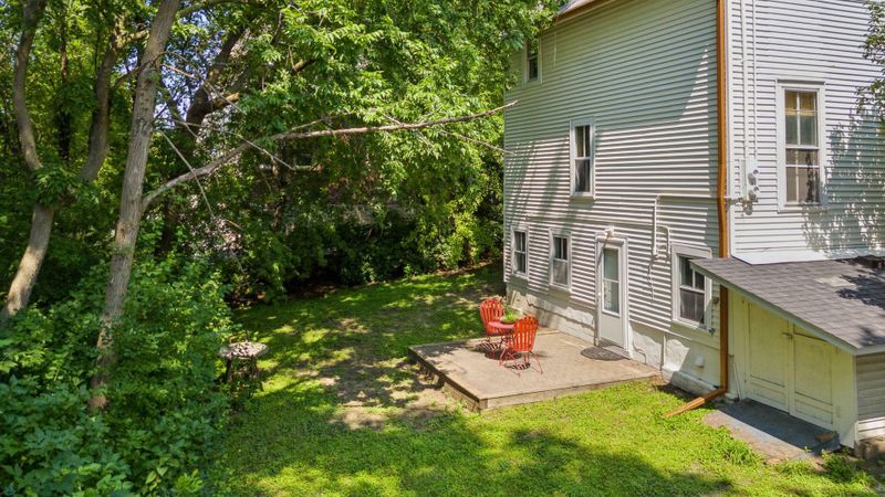 468 3rd St, Excelsior, MN 55331