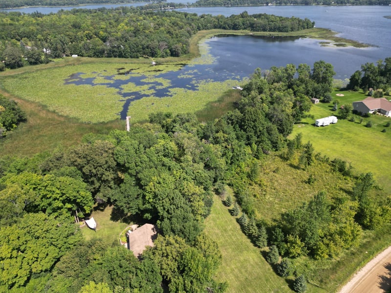 10771 Brandts Beach Ct SW, Farwell, MN 56327
