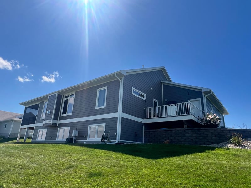 1518 Ambrosia Ct, La Crescent, MN 55947