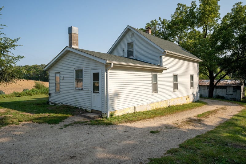 30639 Vasa Trl, Welch, MN 55089