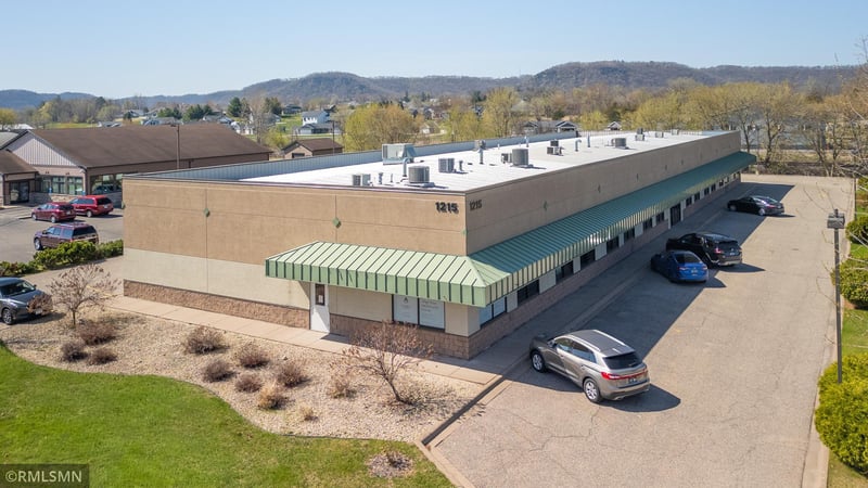 1215 N 7th St, Lake City, MN 55041