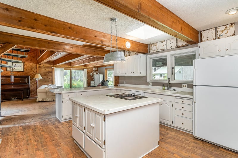 9812 Base Line Rd, Dundas, MN 55019