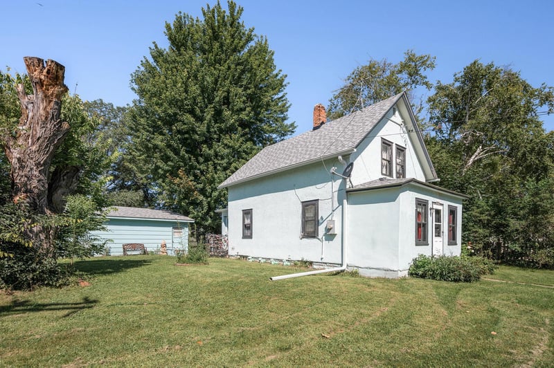 1025 6th Ave, Howard Lake, MN 55349