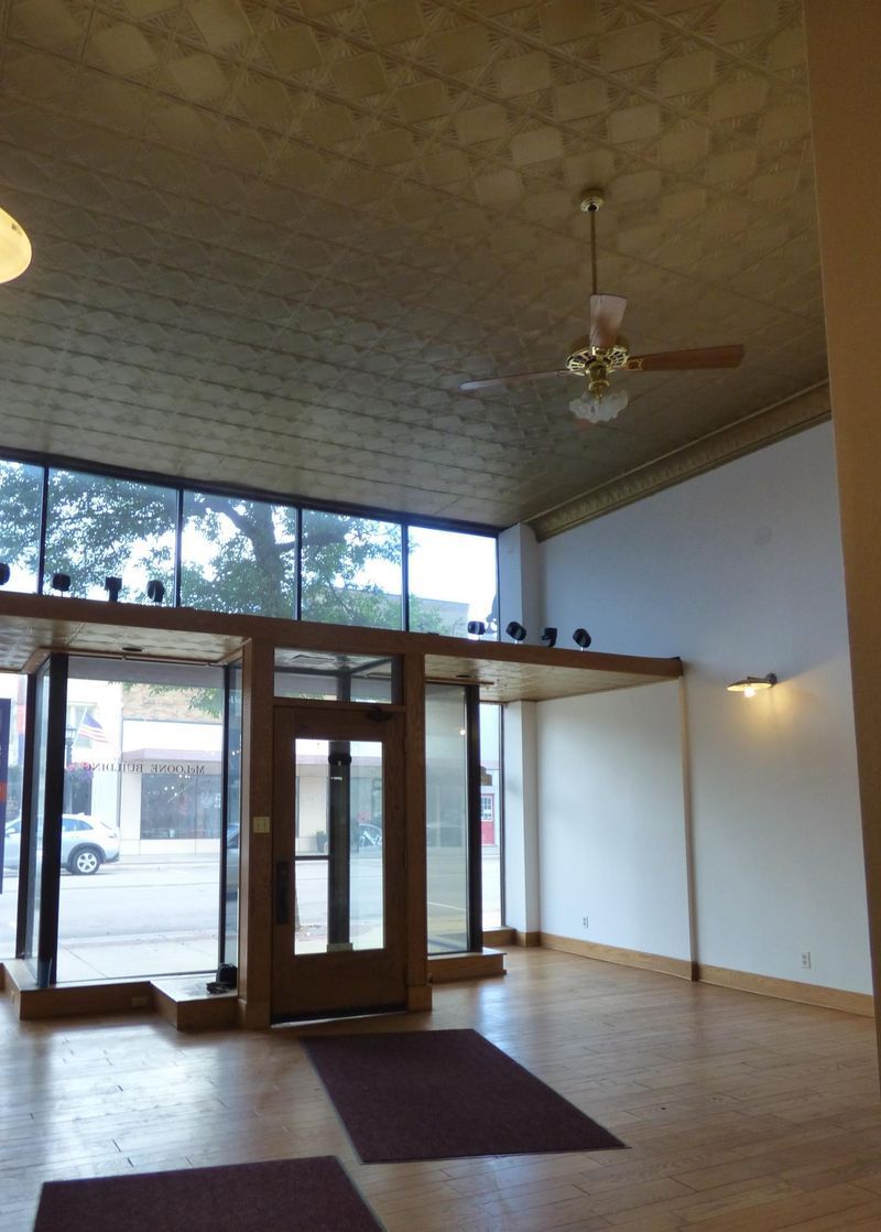 111 State St N, Waseca, MN 56093