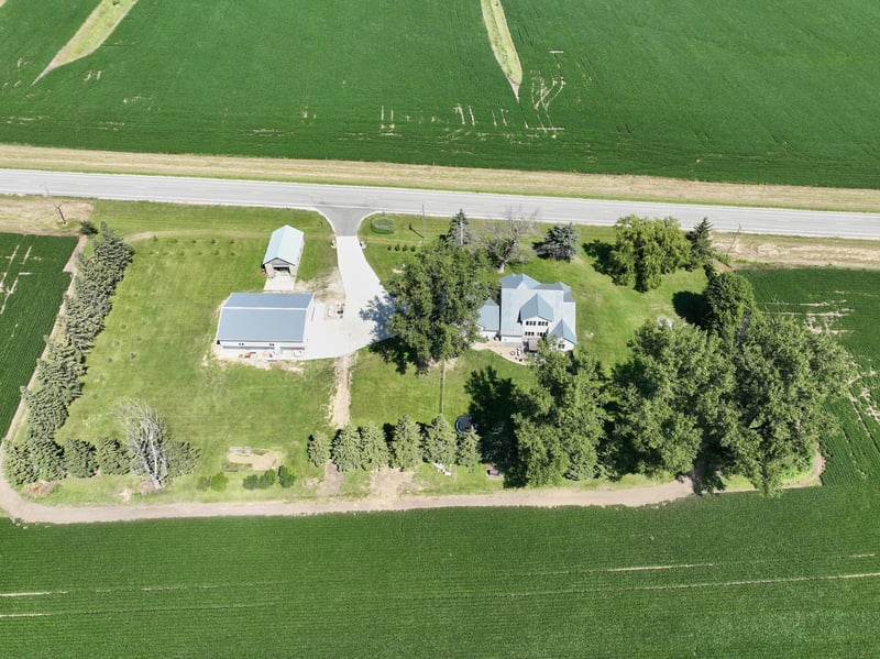 19727 County Highway 24, West Concord, MN 55985