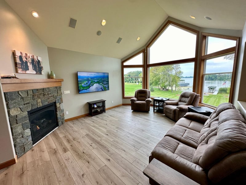 7235 12th St NW, Willmar, MN 56201