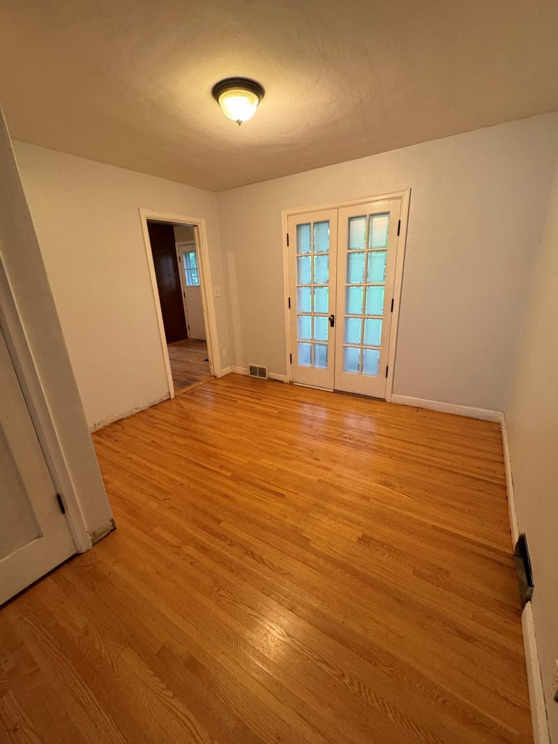 16 Niagara Ln N, Minneapolis, MN 55447