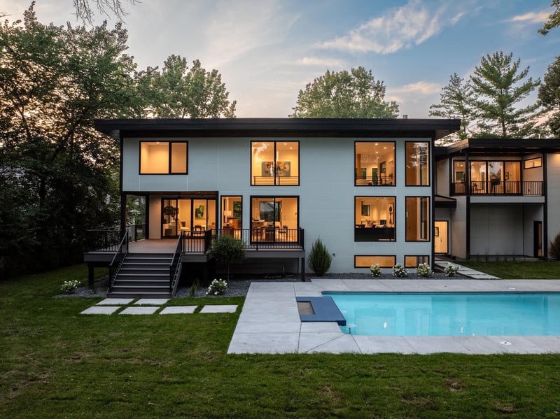 9621 Oak Ridge Trl, Minnetonka, MN 55305