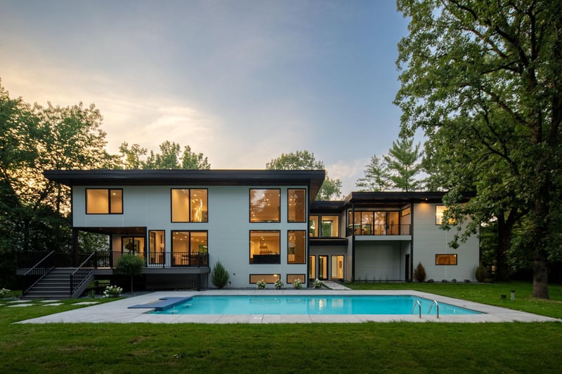 9621 Oak Ridge Trl, Minnetonka, MN 55305