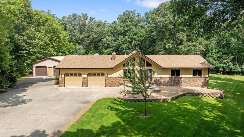 7284 State Highway 55 NW, Maple Lake, MN 55358