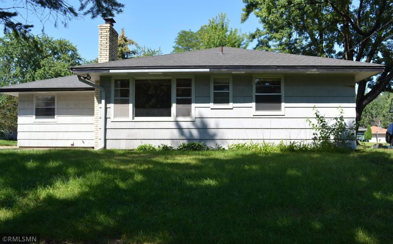 8031 Thomas Ave S, Minneapolis, MN 55431