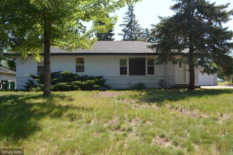 8031 Thomas Ave S, Minneapolis, MN 55431