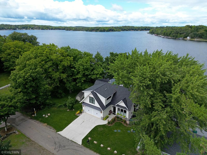 7083 Pilger Ave NW, Annandale, MN 55302