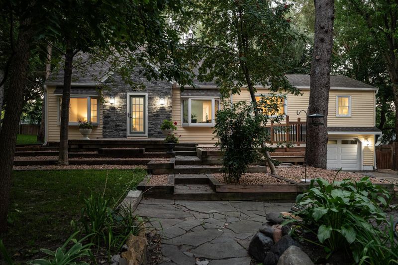 3304 Florida Ave N, Minneapolis, MN 55427
