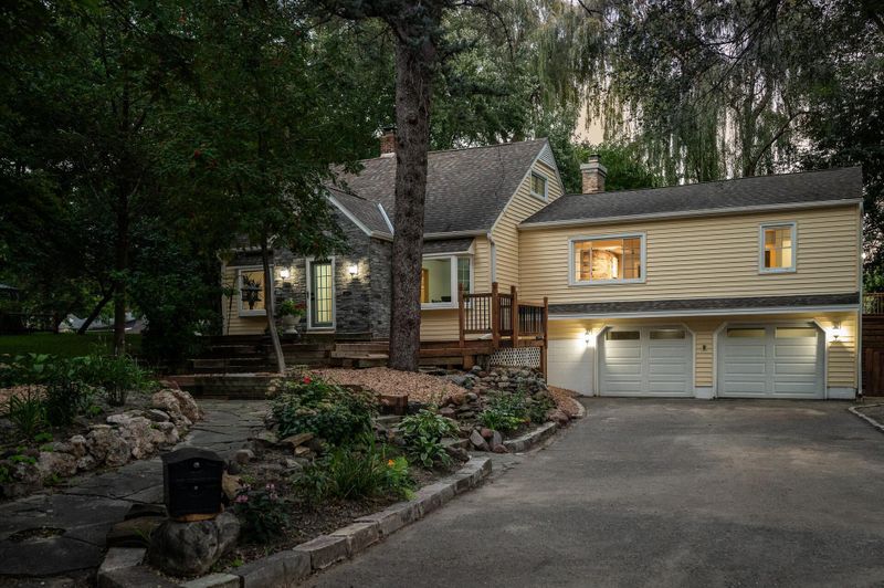 3304 Florida Ave N, Minneapolis, MN 55427