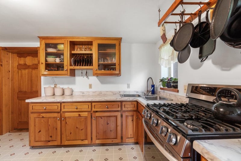 W16473 County Road B, Osseo, WI 54758