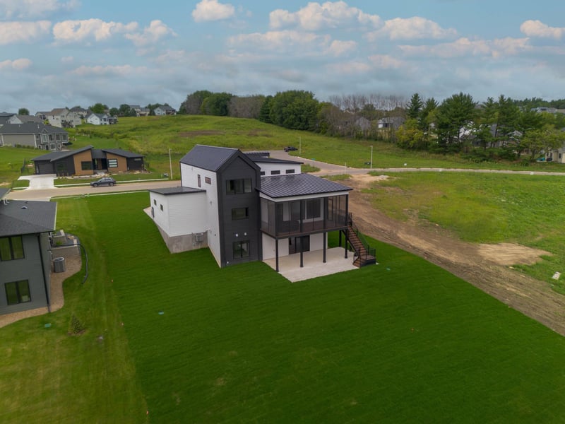 1614 Shannon Oaks Blvd NE, Rochester, MN 55906