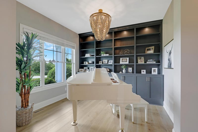 3788 Woodland Cove Pw, Excelsior, MN 55331