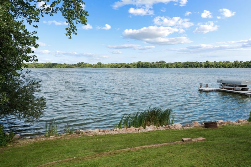 4028 427th Ave, Janesville, MN 56048