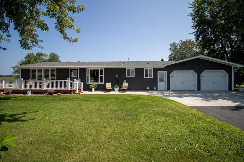 57516 245th Ave, Mantorville, MN 55955