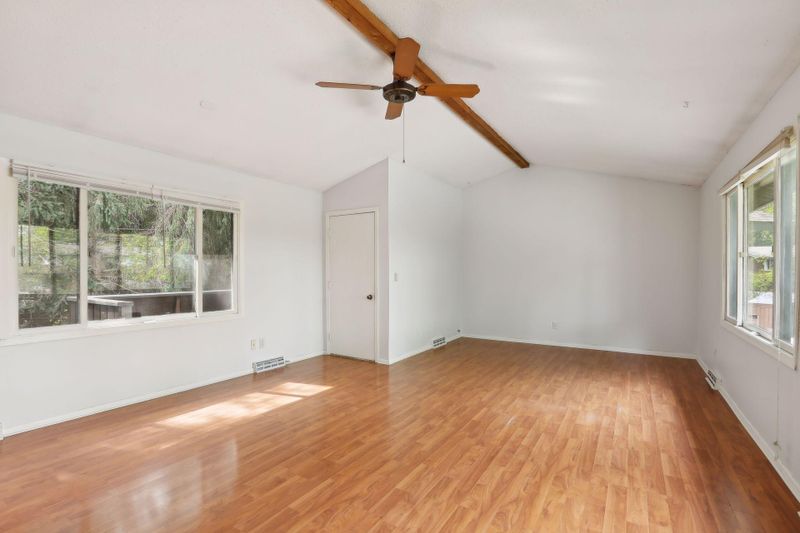 1542 N Timber Rg, Minneapolis, MN 55432