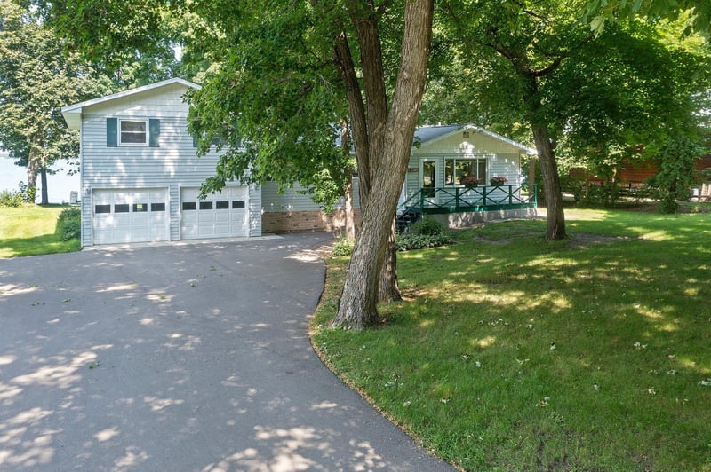 28478 Northern Lights Dr, Garrison, MN 56450