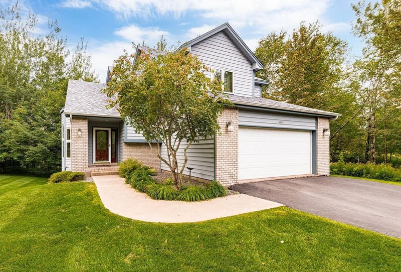 4185 Ridge Cir, Hermantown, MN 55811