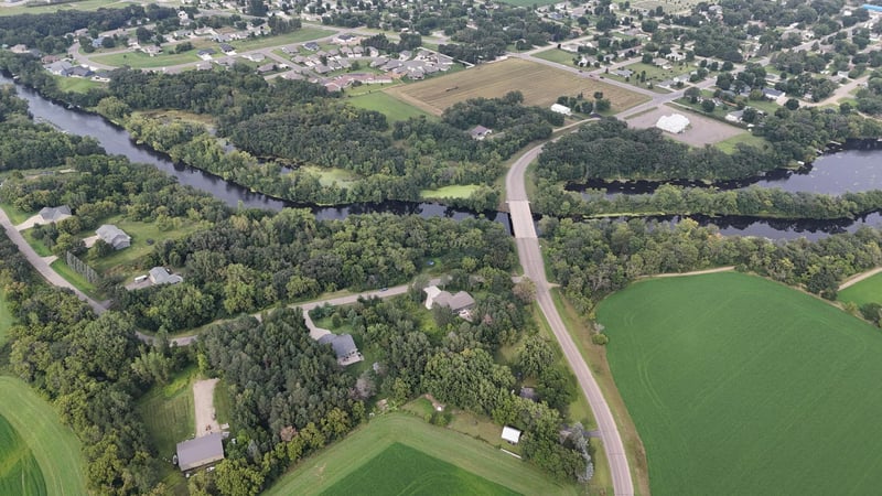 22761 W Torah Dr, Richmond, MN 56368