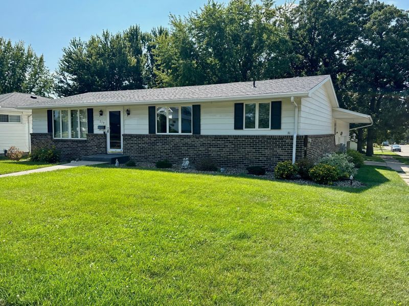 219 4th St NW, Adams, MN 55909