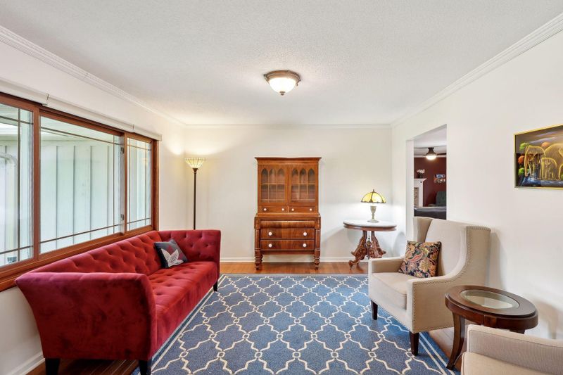 7425 W 105th St, Minneapolis, MN 55438