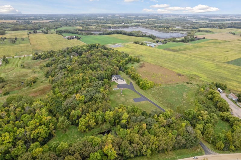 7560 Welcome Rd, New Germany, MN 55367
