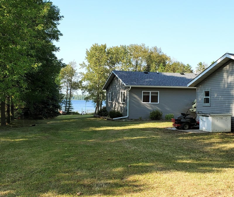 9843 S Gull Lake Rd NE, Tenstrike, MN 56683