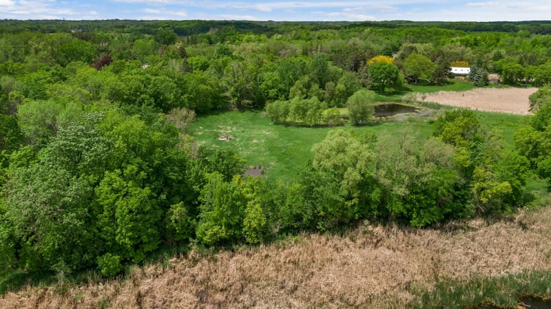 xx4 Honey Hill Ln, Orono, MN 55356