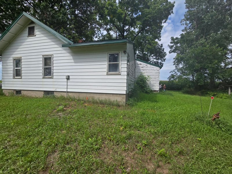 4676 State Hwy 22, Kiester, MN 56051