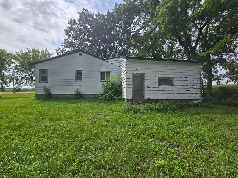 4676 State Hwy 22, Kiester, MN 56051