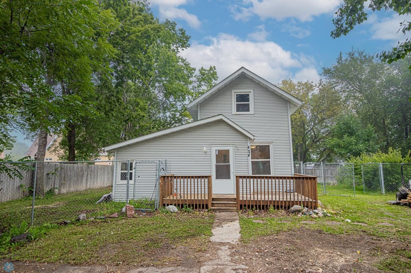 424 Gordon St E, Hendrum, MN 56550