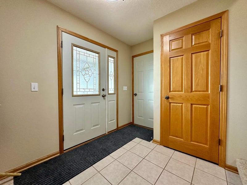 111 Spruce St SE, Fountain, MN 55935