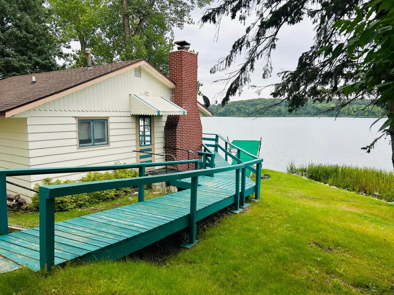 10255 South Rachel Rd SW, Farwell, MN 56327