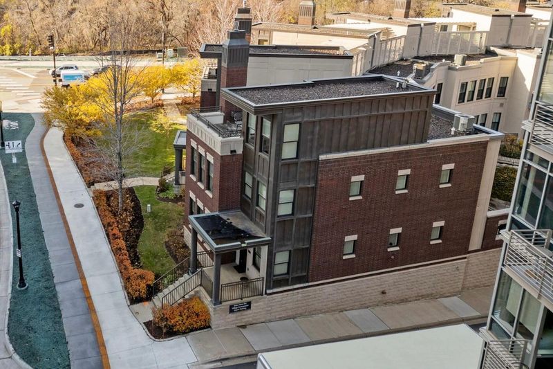 101 Main St NE #1, Minneapolis, MN 55413
