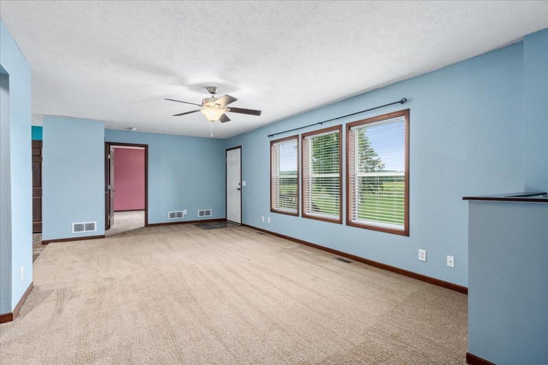 746 9th Ave, Almena, WI 54805